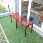 Nordic side tables in rosewood. Nordic furniture in Porto. Vintage furniture in Porto. Furniture restoration in Porto.