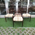 Nordic rosewood chairs. Nordic furniture in Porto. Vintage furniture in Porto. Furniture restoration in Porto.